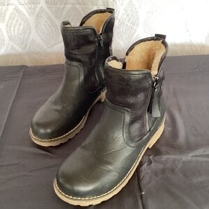 Black dress boots from Walmart